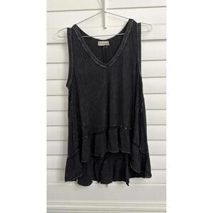 Altar'd State ribbed tank top with a ruffled hem size Large